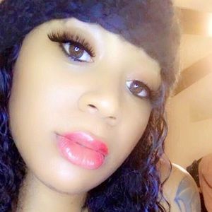 Meet your Posher, Kiki